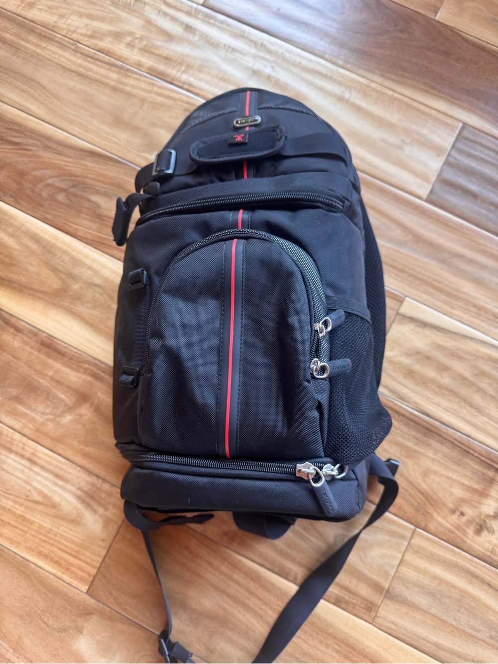 Targus Black Sling Camera Backpack with Red Trim